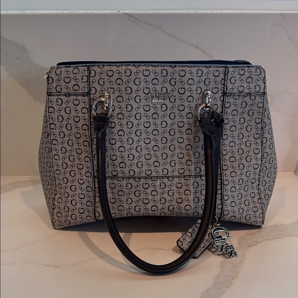 Guess Monogrammed Black Hand Bag